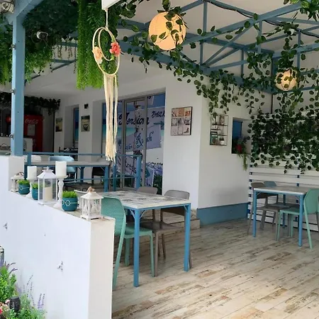 The Shore House 3* 那沃达利