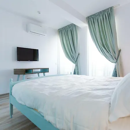 The Shore House 3* 那沃达利