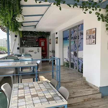 بيت ضيافة The Shore House Năvodari