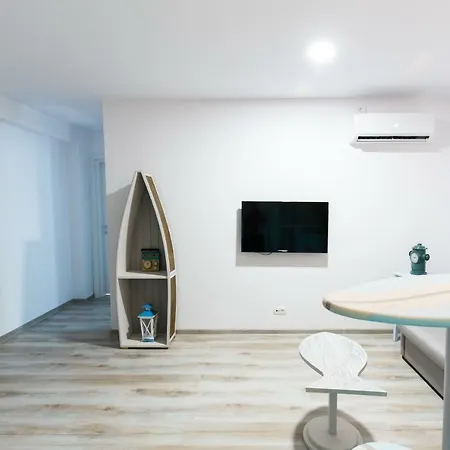 بيت ضيافة The Shore House Năvodari