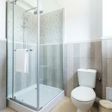 The Shore House بيت ضيافة